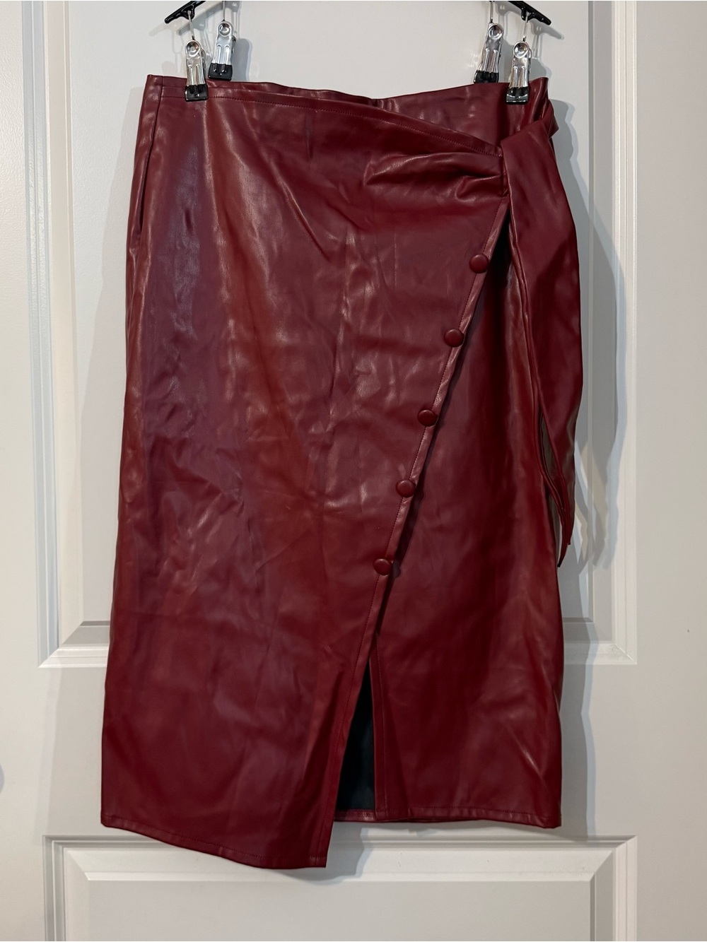 LIUMILAC Burgundy Faux Leather Wrap Midi Skirt Women’s Elegant Button Detail